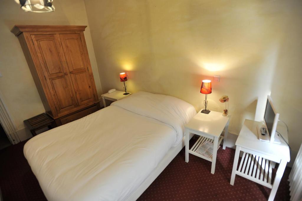 Les Celestins Hotel Vals-les-Bains Bilik gambar